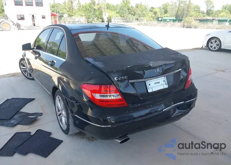 2013 Mercedes-Benz C 250 Luxury/Sport from USA, damaged, VIN WDDGF4HB1DA808311